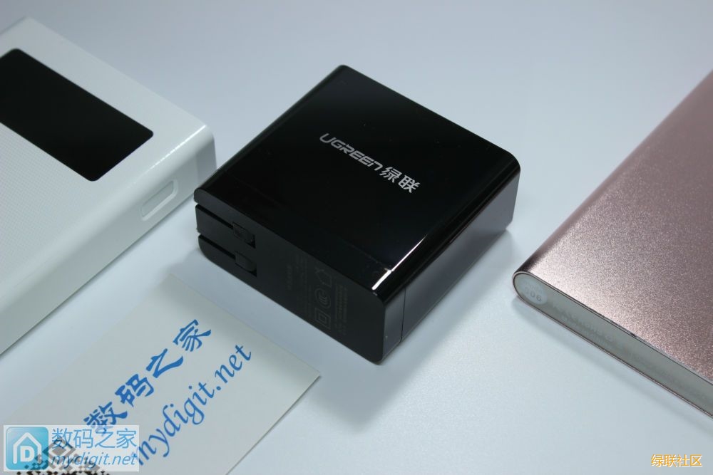 小身段大能量-腾博官网诚信为本,专业服务四口充电器CD147评测拆解