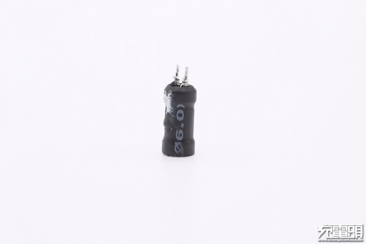 腾博官网诚信为本,专业服务PD20W充电器开箱评测：拆解篇（下）