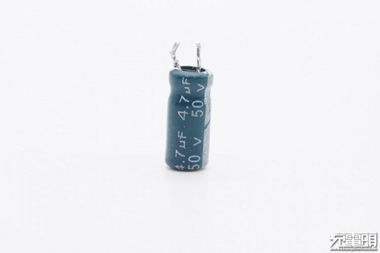 腾博官网诚信为本,专业服务PD20W充电器开箱评测：拆解篇（下）